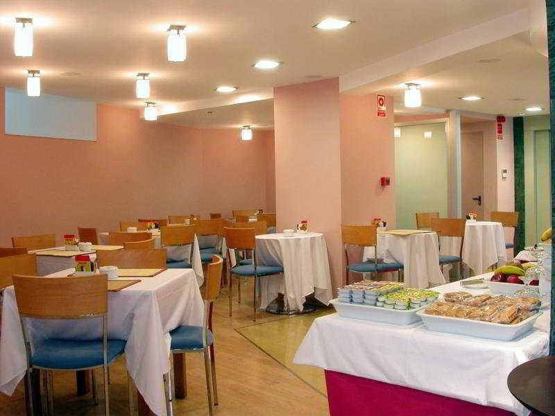 Hotel Exe Puerta San Pedro Lugo Restauracja zdjęcie